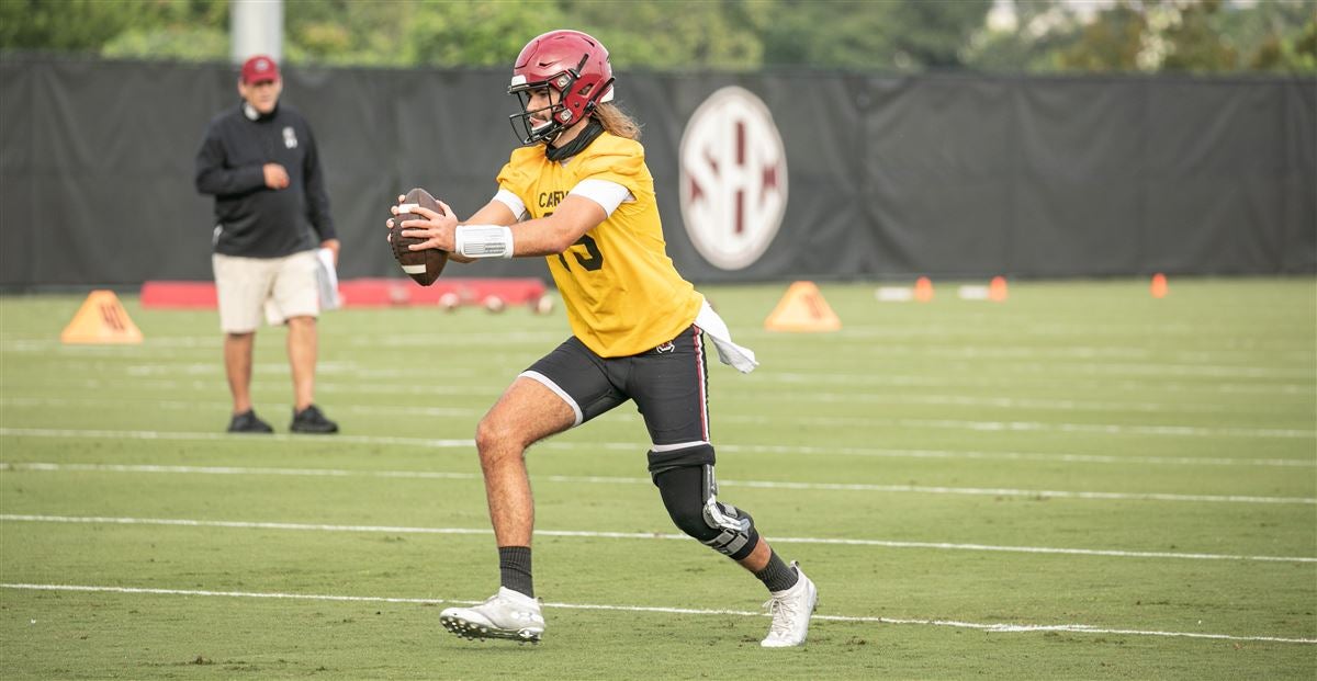 Quarterback Collin Hill leaving South Carolina football team