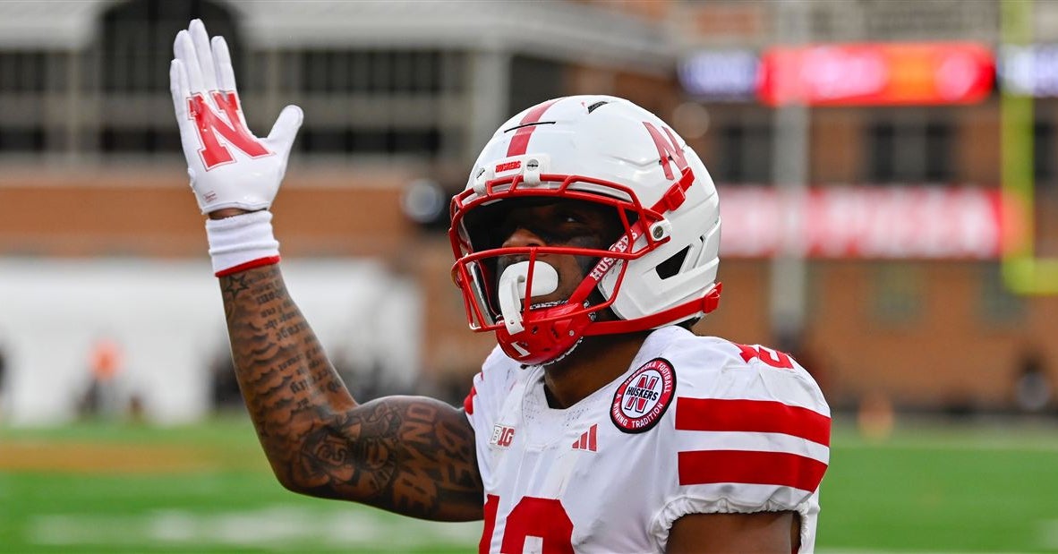 Anthony Colandrea and his receivers went to work — and deep — in Tampa