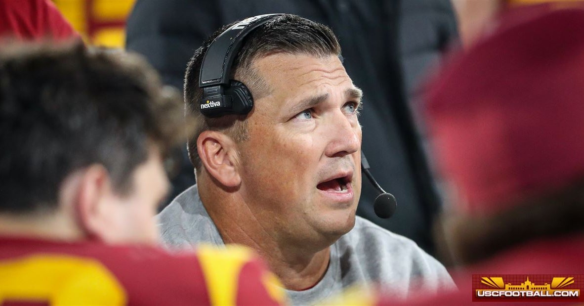 Cross-training on USC offensive line good preparation for injury scenarios