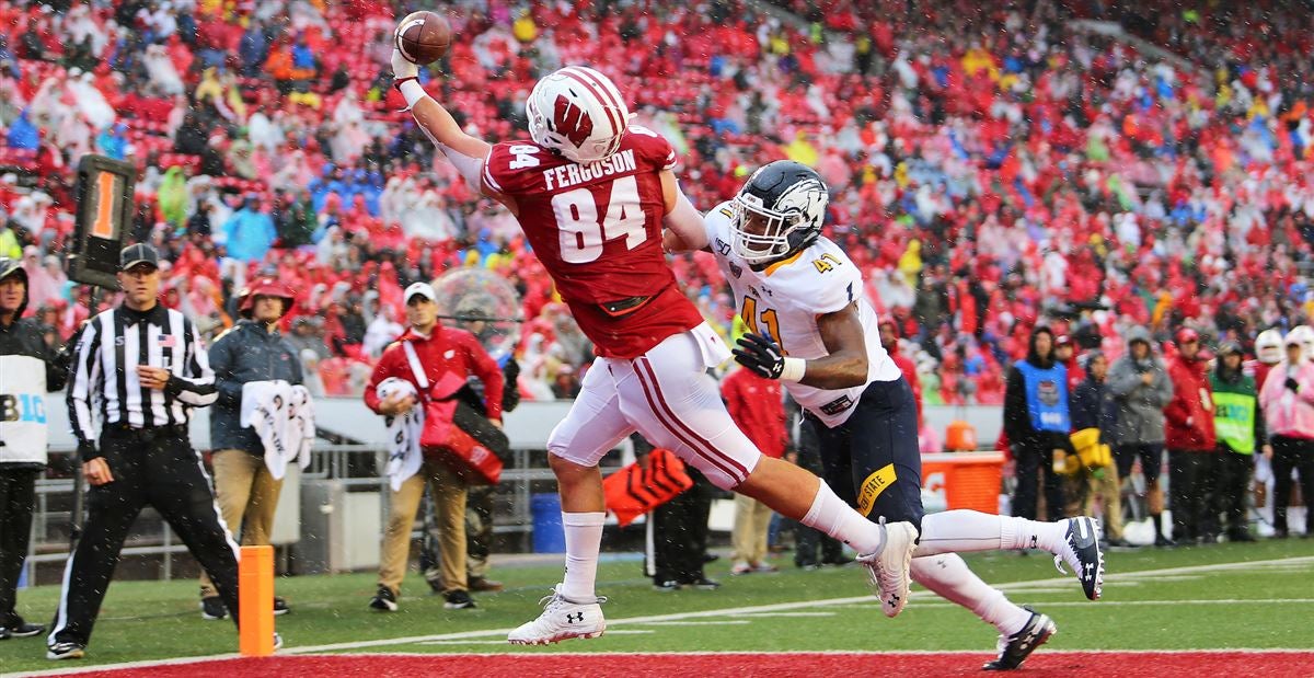 Wisconsin tight end Jake Ferguson drafted by the Dallas Cowboys