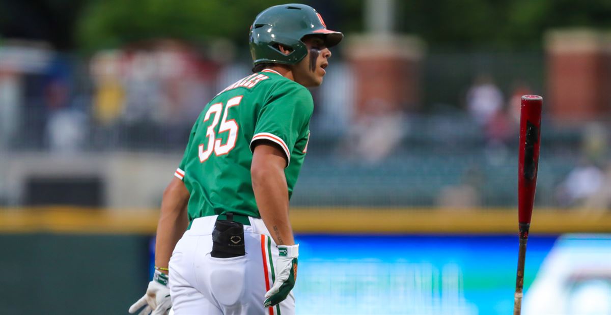 Miami infielder Yohandy Morales runs to third base in the sixth News  Photo - Getty Images