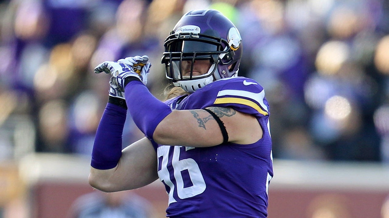 Brian Robison says the 2009 Vikings should have won the Super Bowl