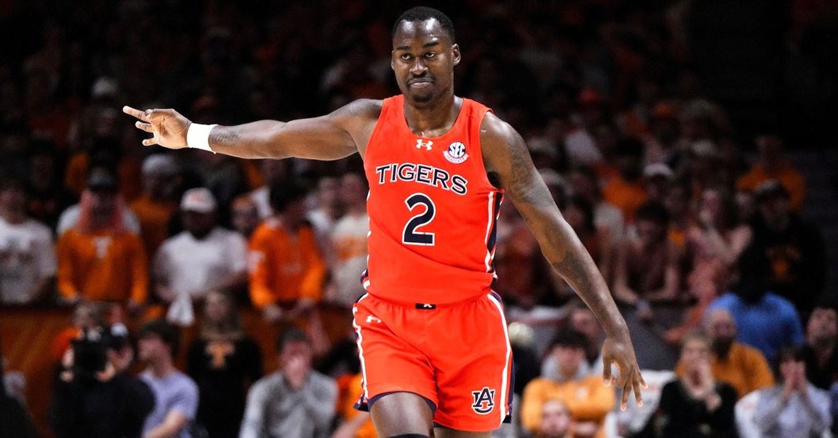Auburn's Jaylin Williams signs with Denver Nuggets