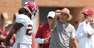 UA players share early instances of nervousness around Saban UA players share early instances of nervousness around Saban