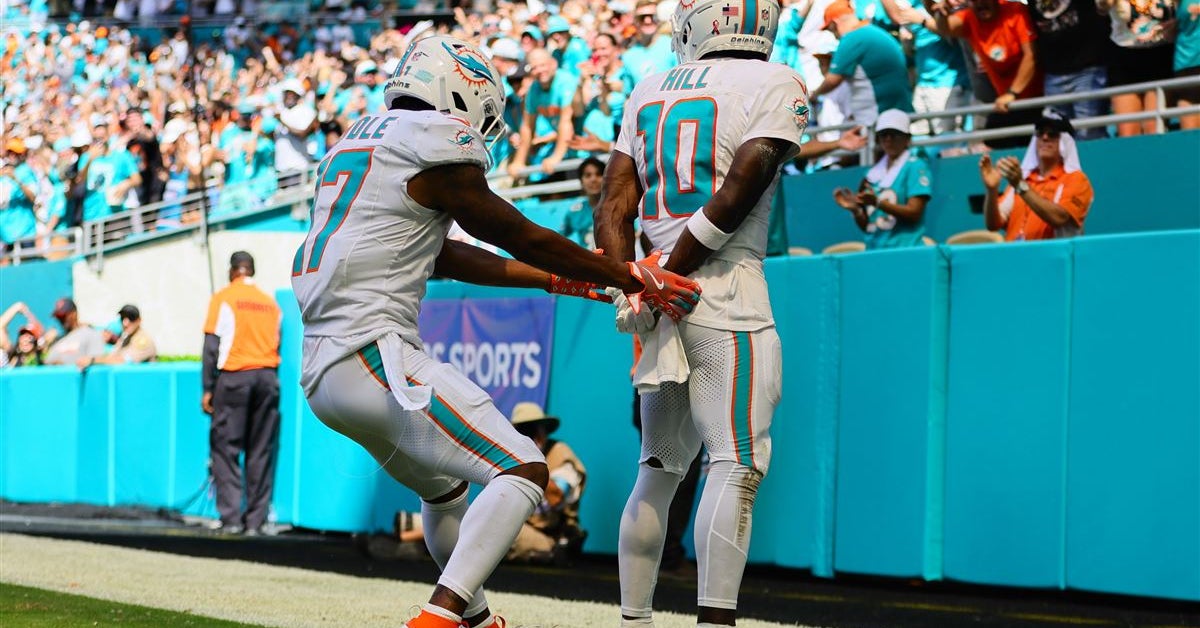 Miami Dolphins release strong statement in support of Tyreek Hill ...
