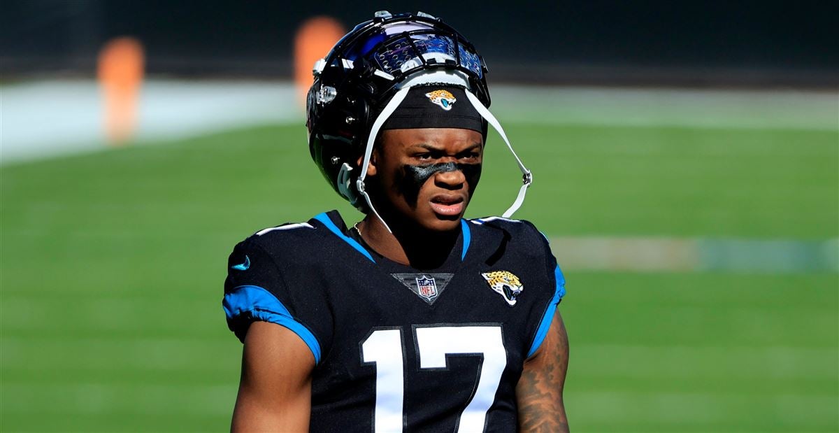 Jaguars WR D.J. Chark out indefinitely after fracturing ankle vs. Bengals