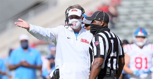 Lane Kiffin offers his take on grounding at Arkansas