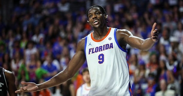 Florida's Rueben Chinyelu returning to UF for senior season