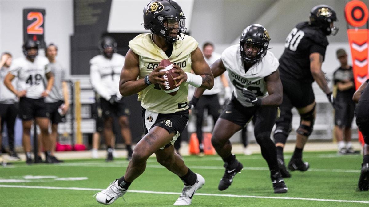 Colorado football: Deion Sanders in mix for top 2025 QB recruits