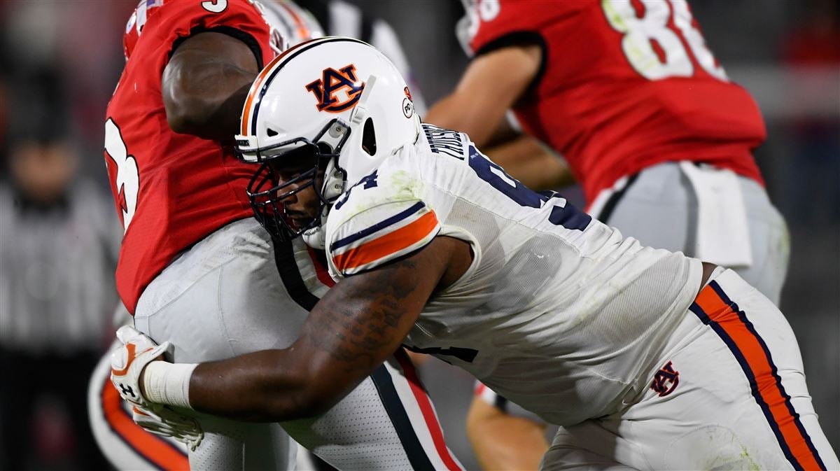 Updating Auburn's scholarship chart with new signees, transfers, returnees