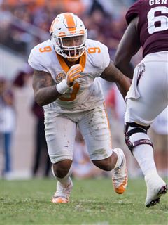 How Tennessee DL Derek Barnett tackles double and triple teams