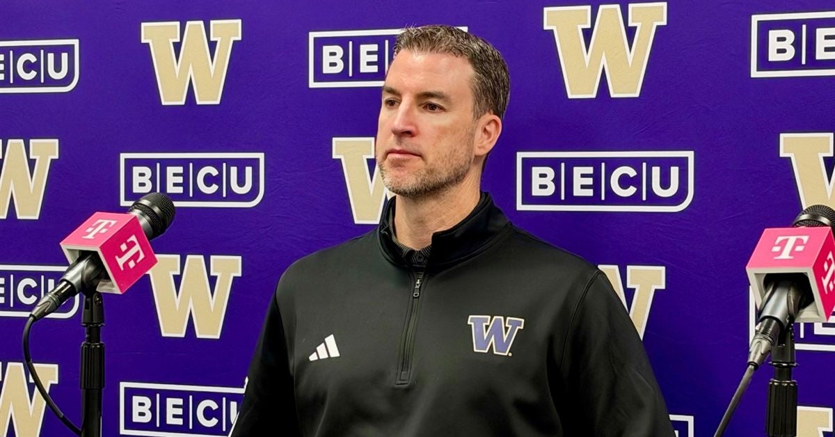 Here's everything Danny Sprinkle said after UW's 84-80 exhibition loss to Washington State