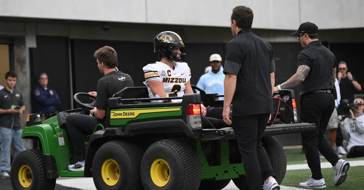 Game Rewind: Beau Pribula leaves with injury in No. 15 Missouri's 17-10 loss to No. 10 Vanderbilt