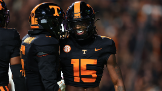 Tennessee 'dark mode' atmosphere impresses top recruits who visited