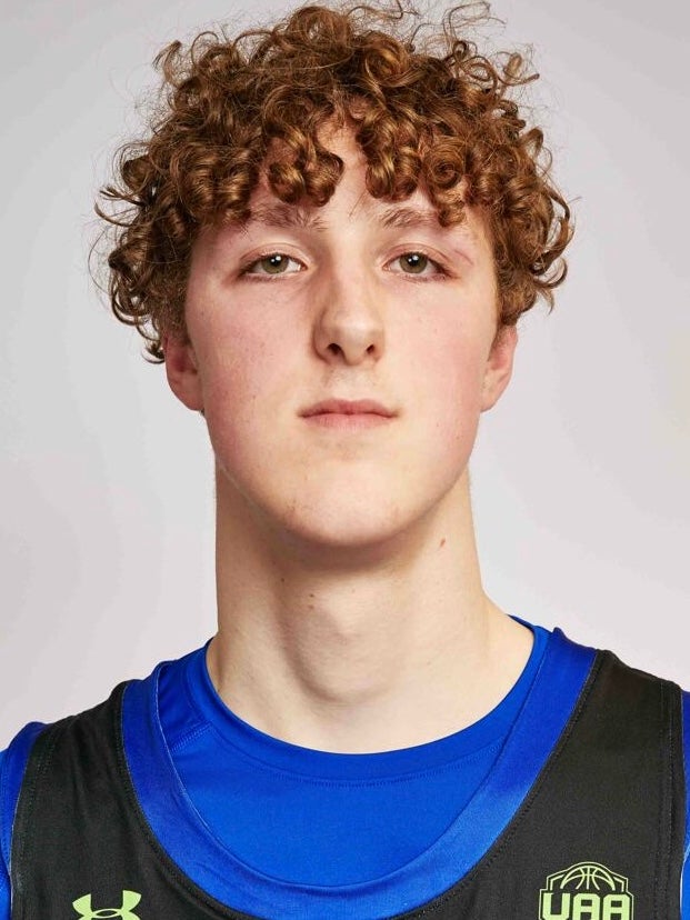 Justin Houser photo