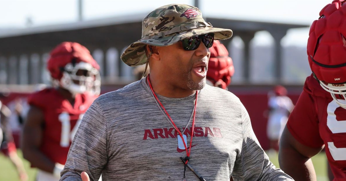 Alabama DL Carnell Jackson commits to Arkansas