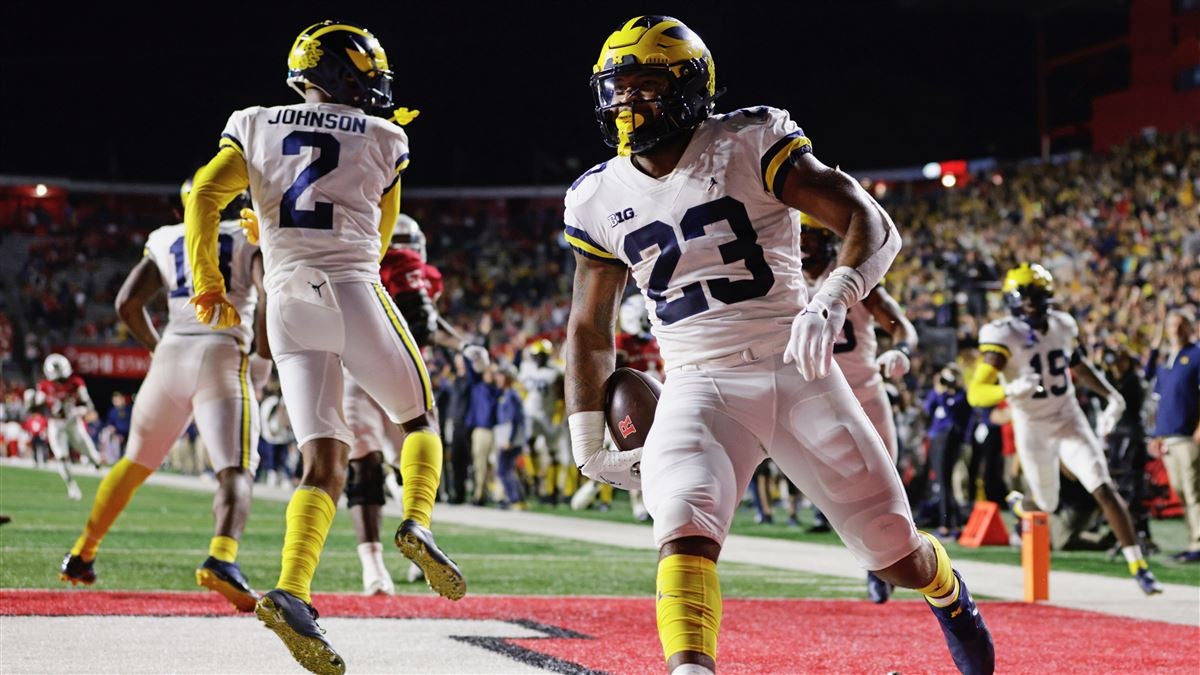 Chris Partridge discusses Michigan linebacker room Colson, Barrett