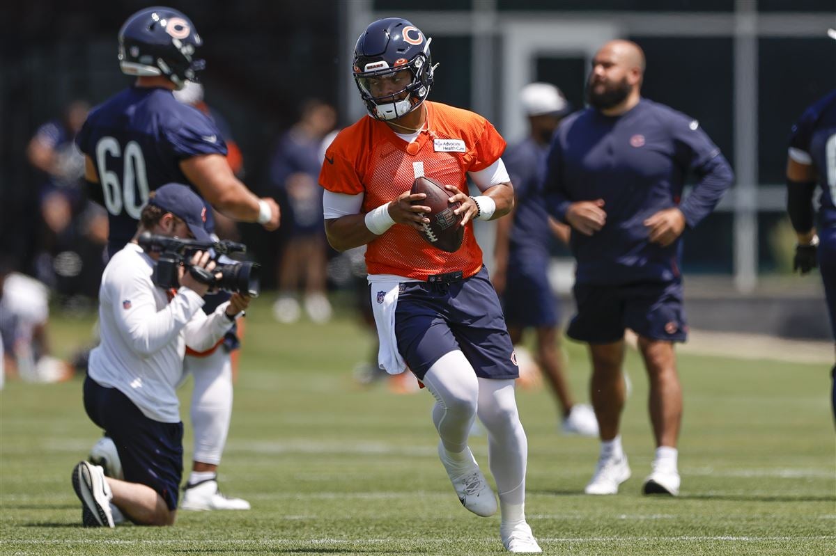 Chicago Bears rookie Whitehair quietly learning his job