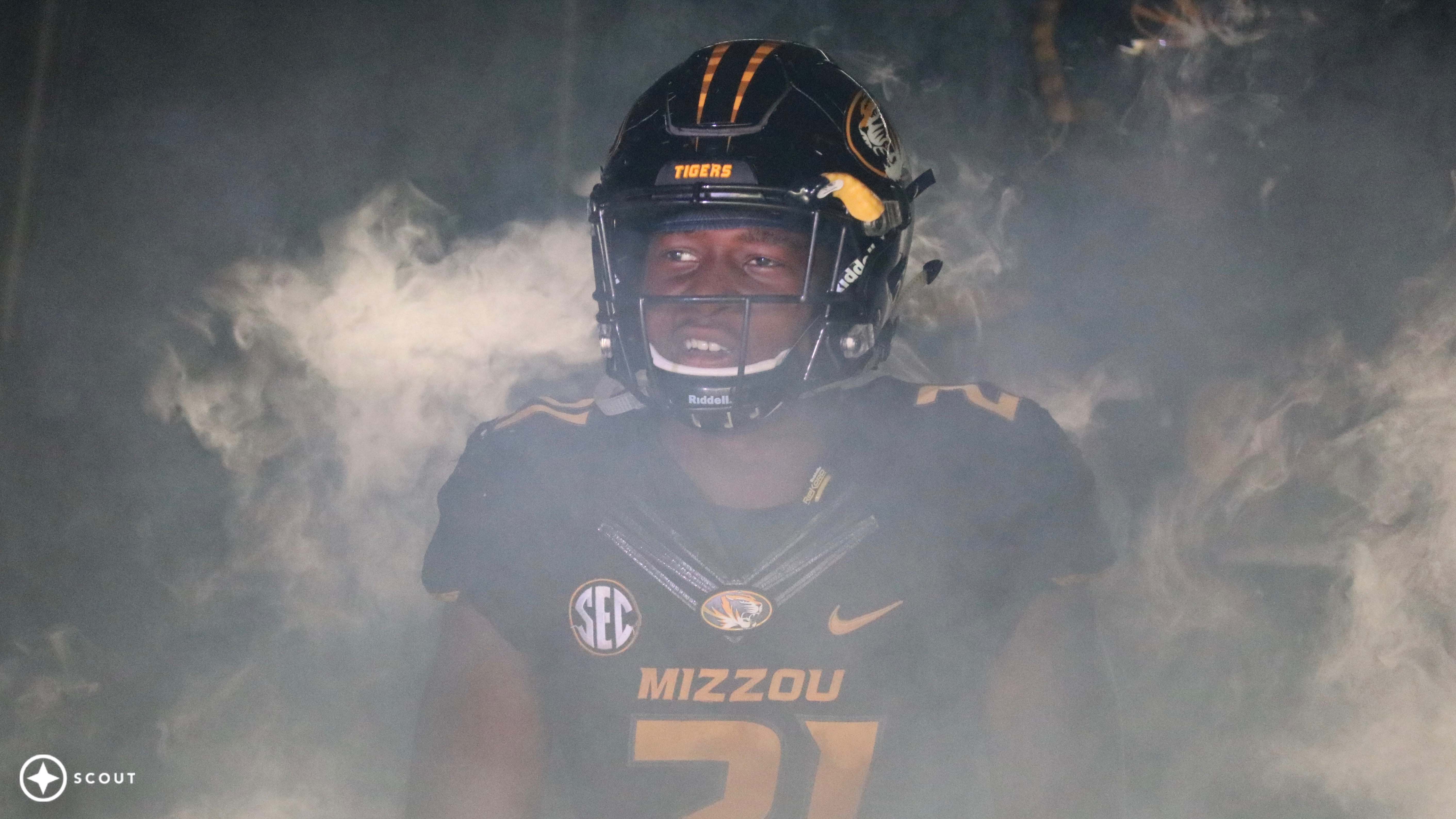 College football notebook: Crockett to leave Mizzou for NFL draft