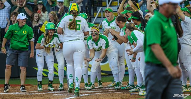 Oregon Softball Team releases video to the Ducks in Rio