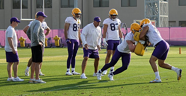 COLLEGE FOOTBALL, LSU spring practice, Photo Gallery