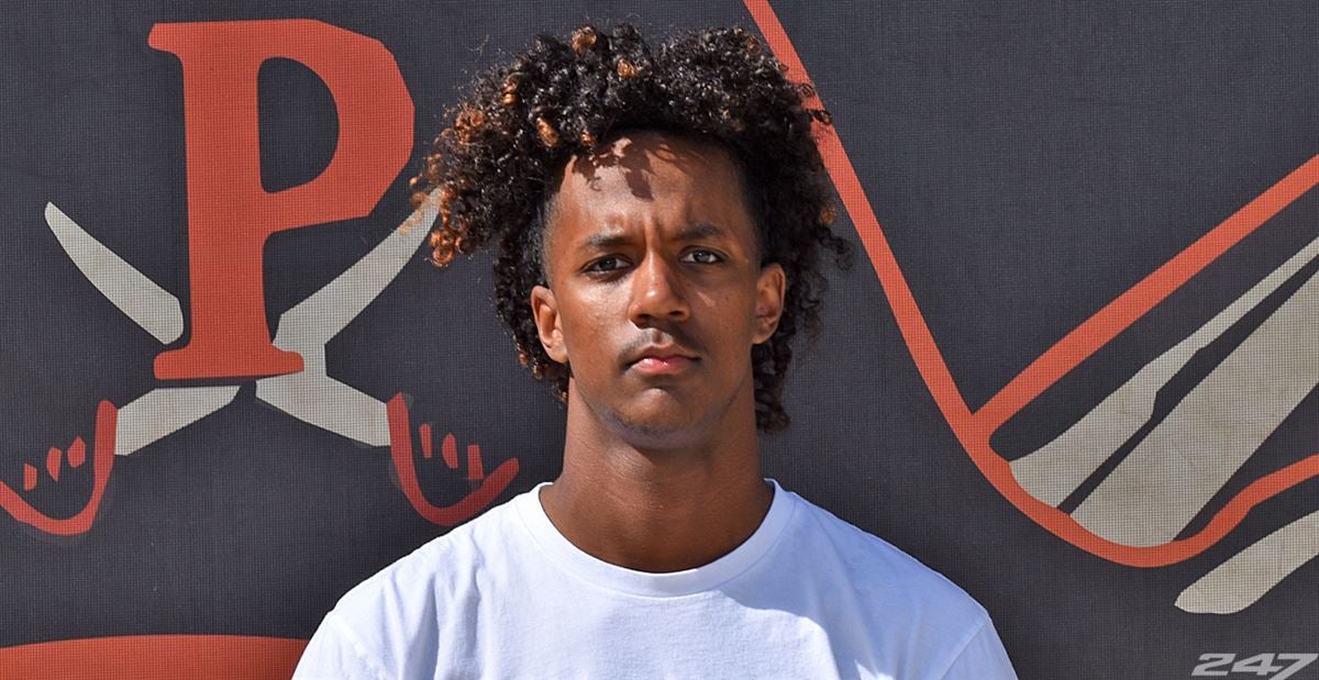 Top100 2023 QB Jaden Rashada talks Oregon unofficial visit