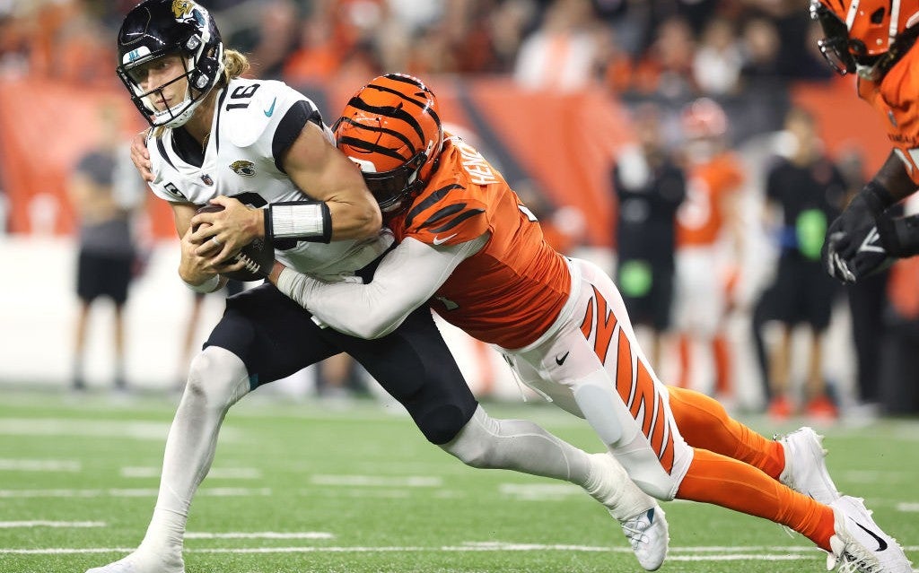 Bengals' Hendrickson clears concussion protocol