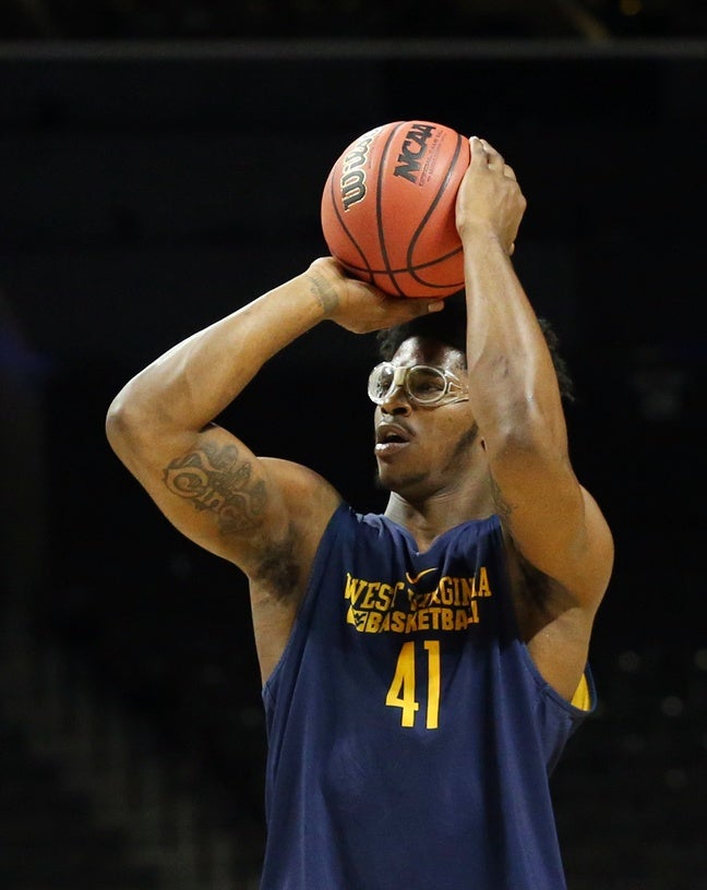 Men's Basketball Alumnus Devin Williams Cooks Up Career “In The