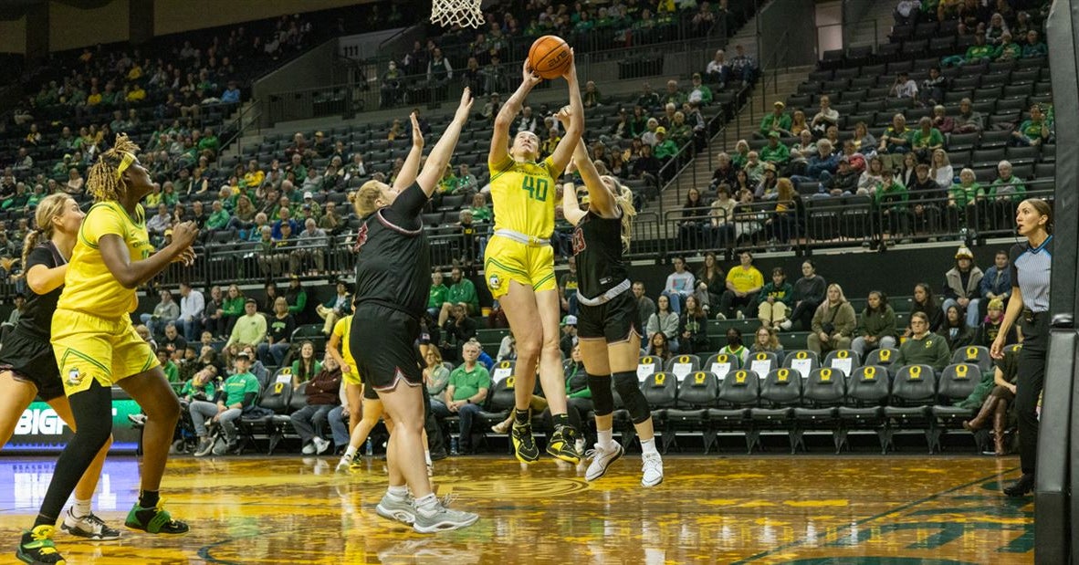 Oregon women's basketball embarrassed at home in 39-point loss to Santa Clara