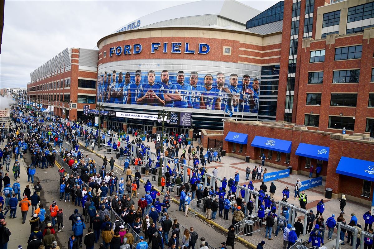 Don't expect Detroit Lions to play in packed Ford Field, Gov. Whitmer says