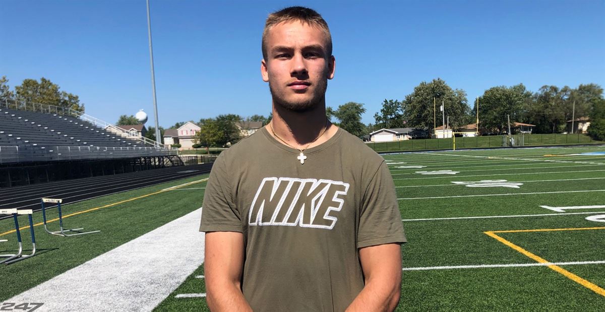 Minnesota WR signee Dino Kaliakmanis has a passion for ballet