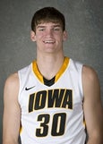 Iowa Basketball: Hawkeyes earn 247Sports crystal ball for Ben Krikke