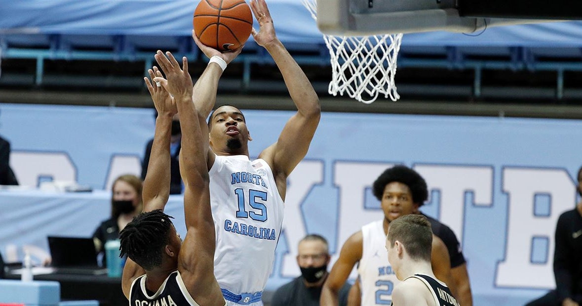 North Carolina Closes Out Wake Forest, 80-73 North Carolina Closes Out Wake Forest, 80-73