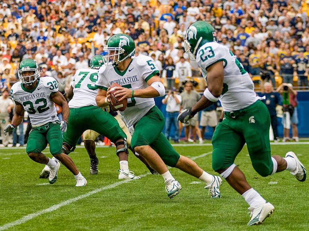 favorite-football-unis