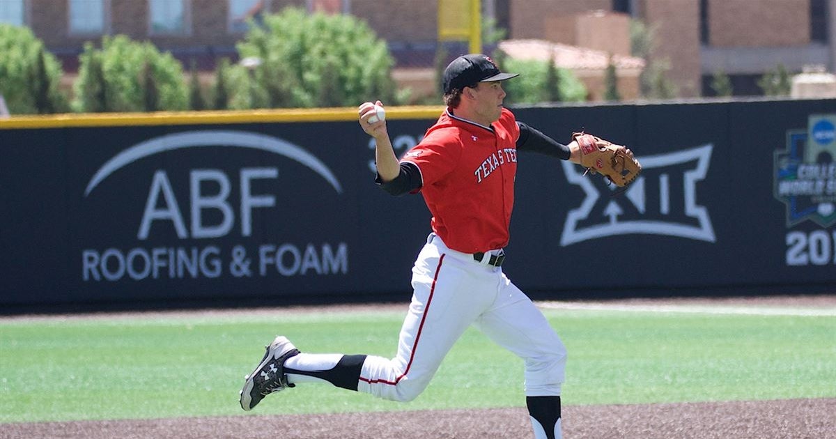 Horns Down, Guns Up Tech defeats Texas in Game 2