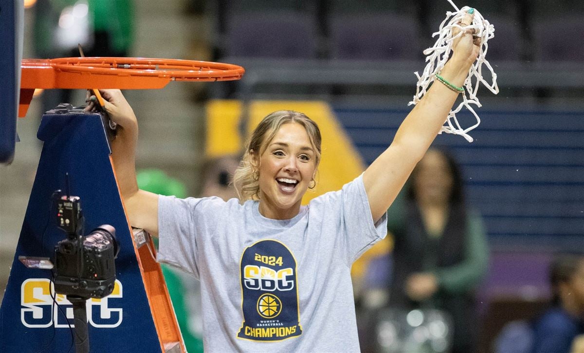 Kim Caldwell to take reins of Lady Vols basketball, image size:1200x726