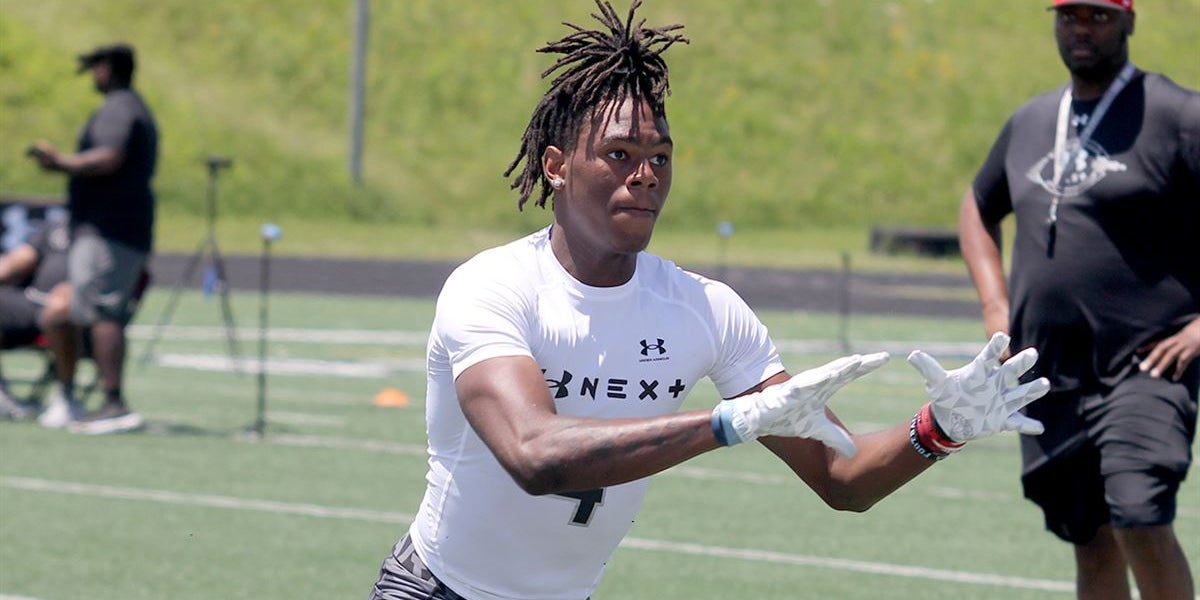 UNC Advances Position as Four-Star WR Malik Clark Approaches Crucial Visits