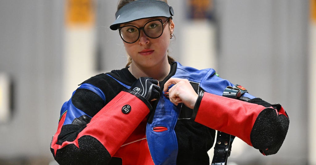 Ole Miss shooter Lea Horvath first woman in NCAA history to