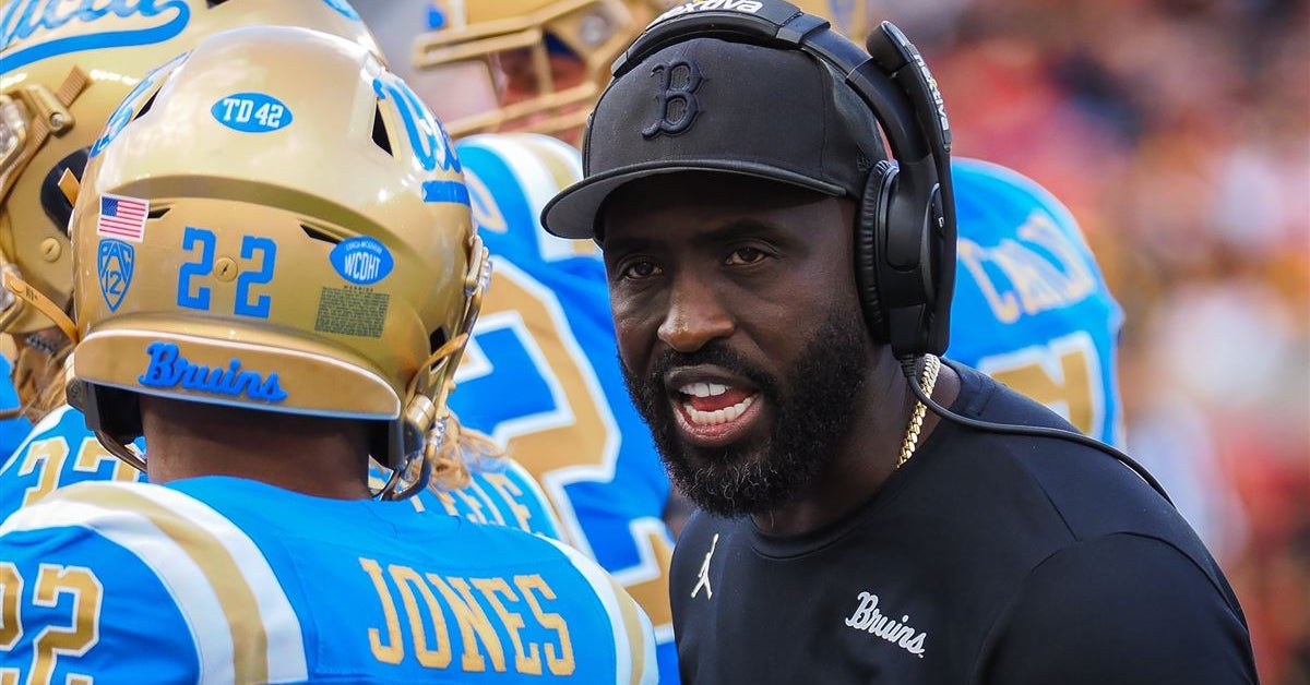 Report: UCLA RB Coach DeShaun Foster Hired by the Raiders