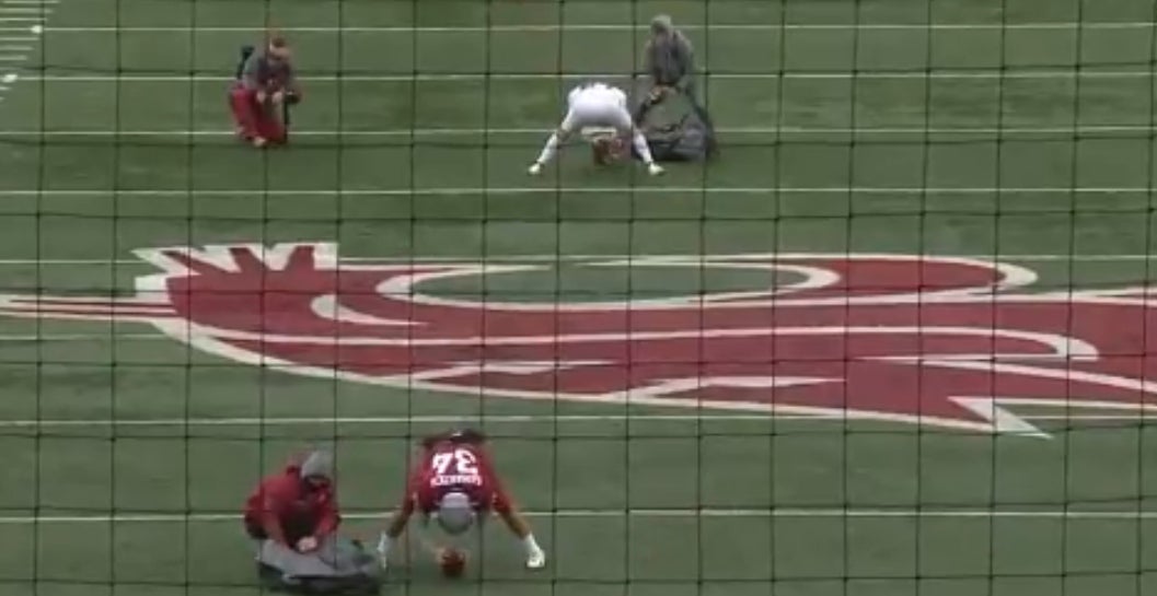 WATCH: Washington State spring game features long-snapper duel