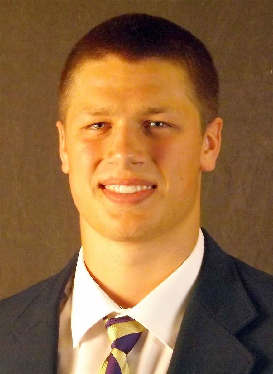 UW tight end, Tumwater product Cade Otton drafted by Tampa Bay