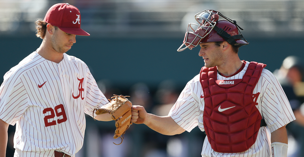 Alabama Baseball OF T.J. Reeves Enters NCAA Transfer Portal