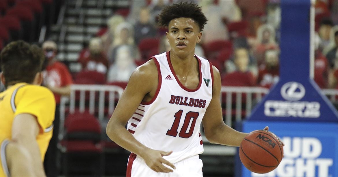 Fresno State basketball star Orlando Robinson to return