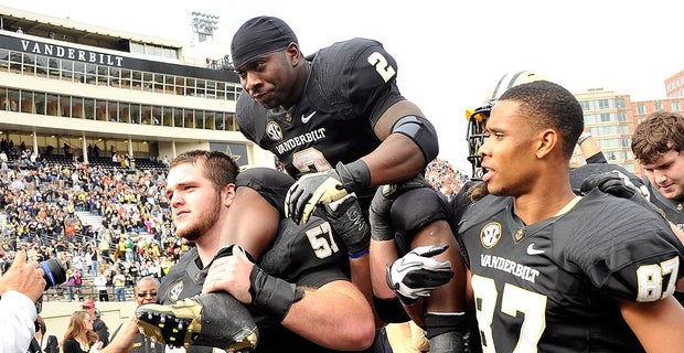 Zac Stacy & the 2013 NFL Draft - Bibb County High School