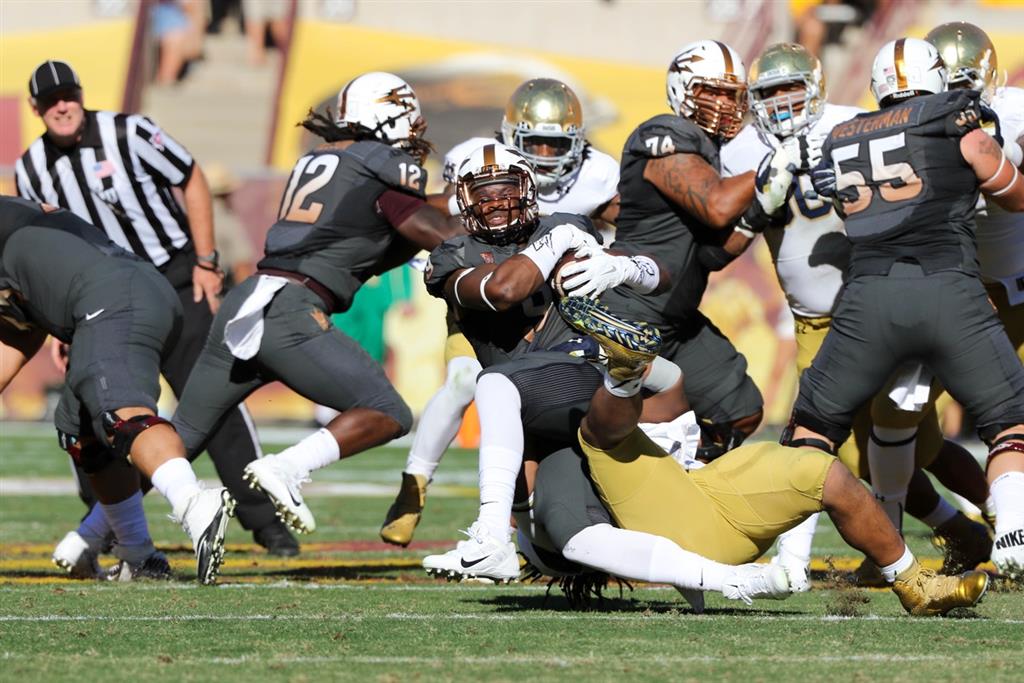 Colts sign Warren Central, Notre Dame product Sheldon Day