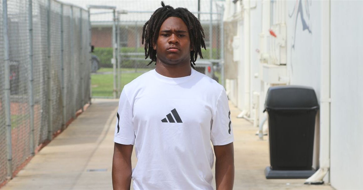 The school challenging Ohio State for the younger brother of Jeremiah Smith may surprise you