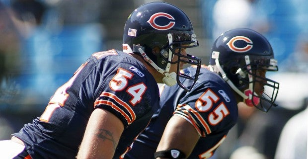 Elk Grove native Lance Briggs plans to retire from NFL