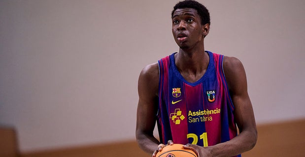 North Carolina lands elite international center Sayon Keita