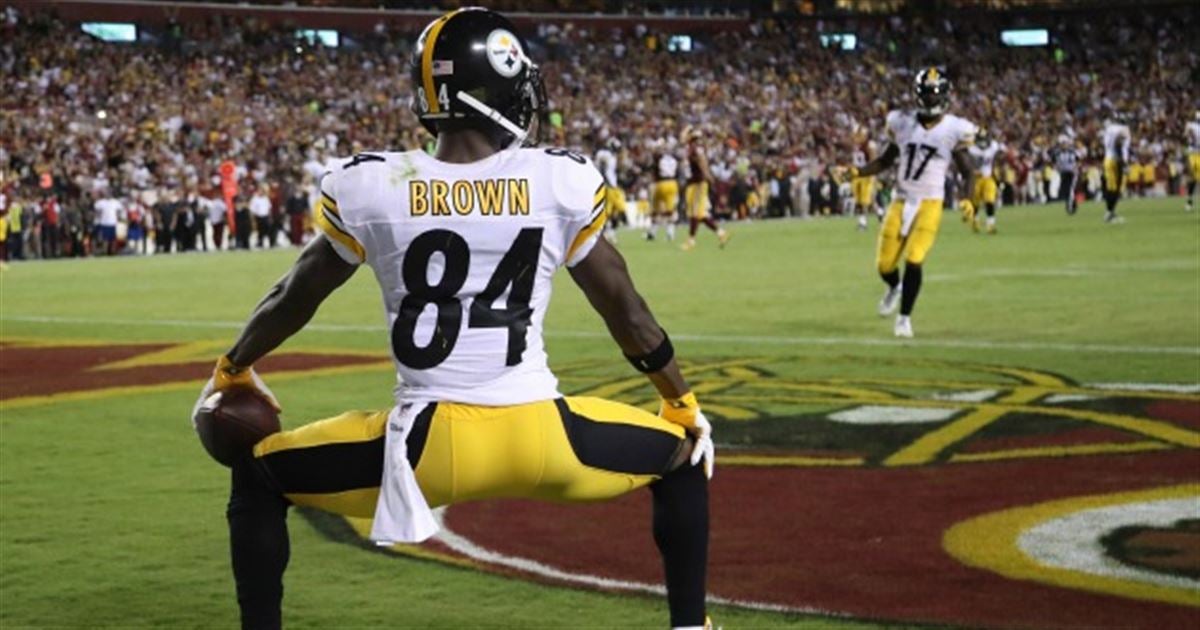 Steelers assistant coach upset over Antonio Brown's TD dance