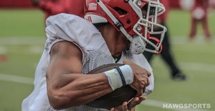 Photo Gallery: Day 10 of Arkansas fall camp Photo Gallery: Day 10 of Arkansas fall camp